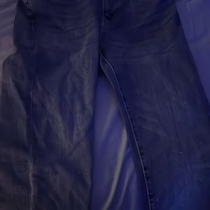 i am selling nice jeans